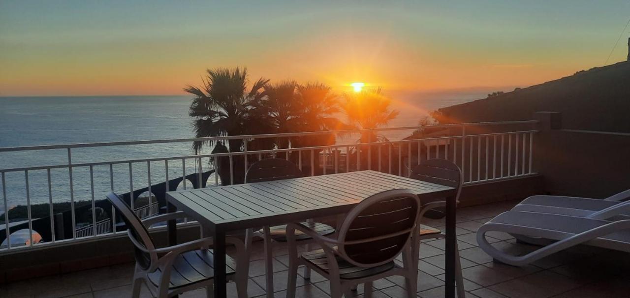 La Muralla Apartamentos Puerto De Naos Екстер'єр фото