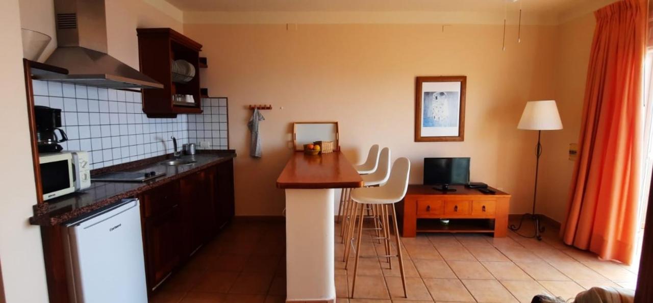 La Muralla Apartamentos Puerto De Naos Екстер'єр фото