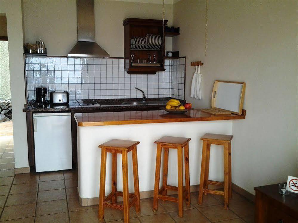 La Muralla Apartamentos Puerto De Naos Екстер'єр фото